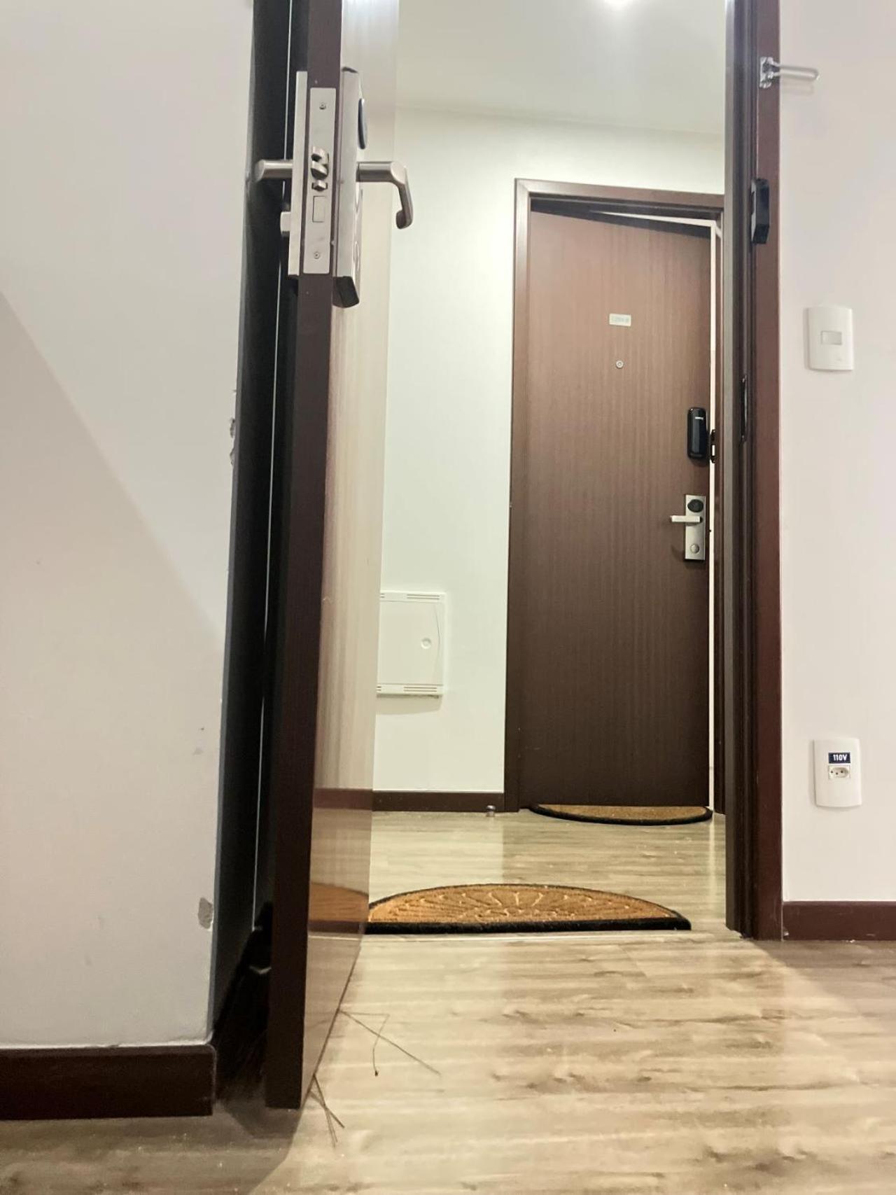 Appartement Reversivel-casal Ou Solteiro-via Premiere-riocentro-barra Da Tijuca *