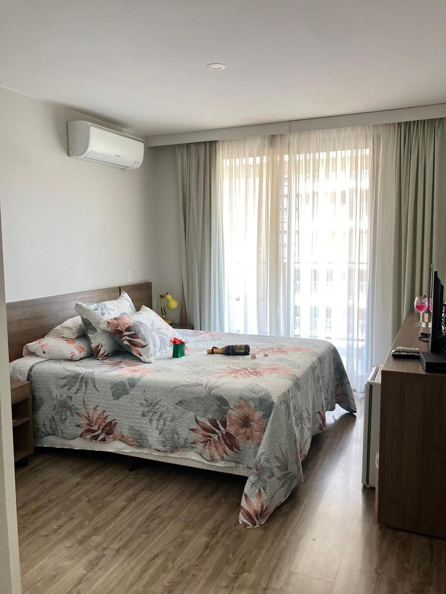 Appartement Reversivel-casal Ou Solteiro-via Premiere-riocentro-barra Da Tijuca *